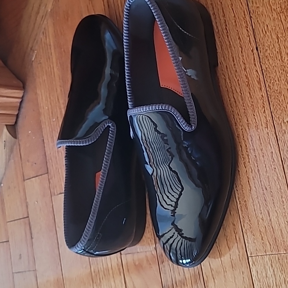 Tallia black loafers